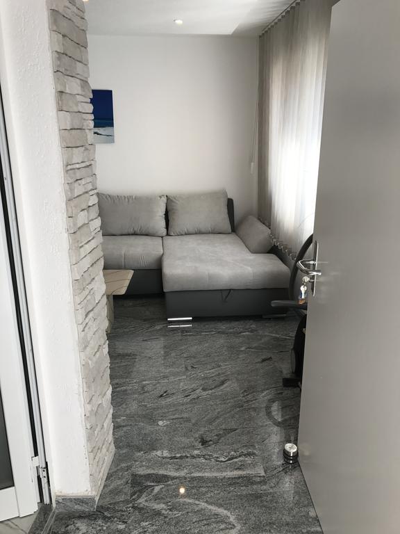 Apartments Zara Екстер'єр фото
